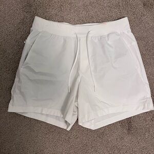 Lululemon unisex White Casual Shorts medium
